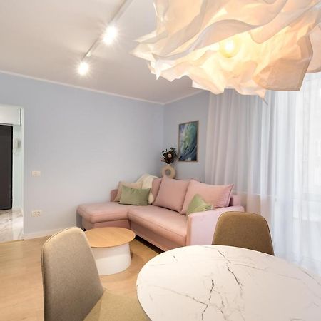 Candy Land Downtown Apartment Bucureşti Eksteriør bilde
